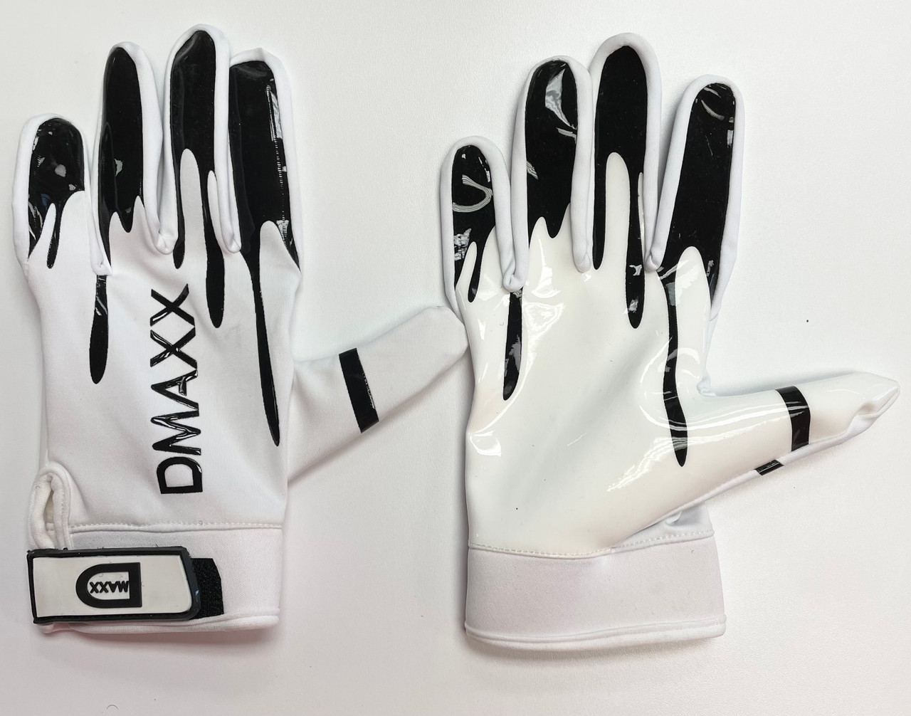 Black Super Sticky - BALL OUT gloves - Dmaxx Sports