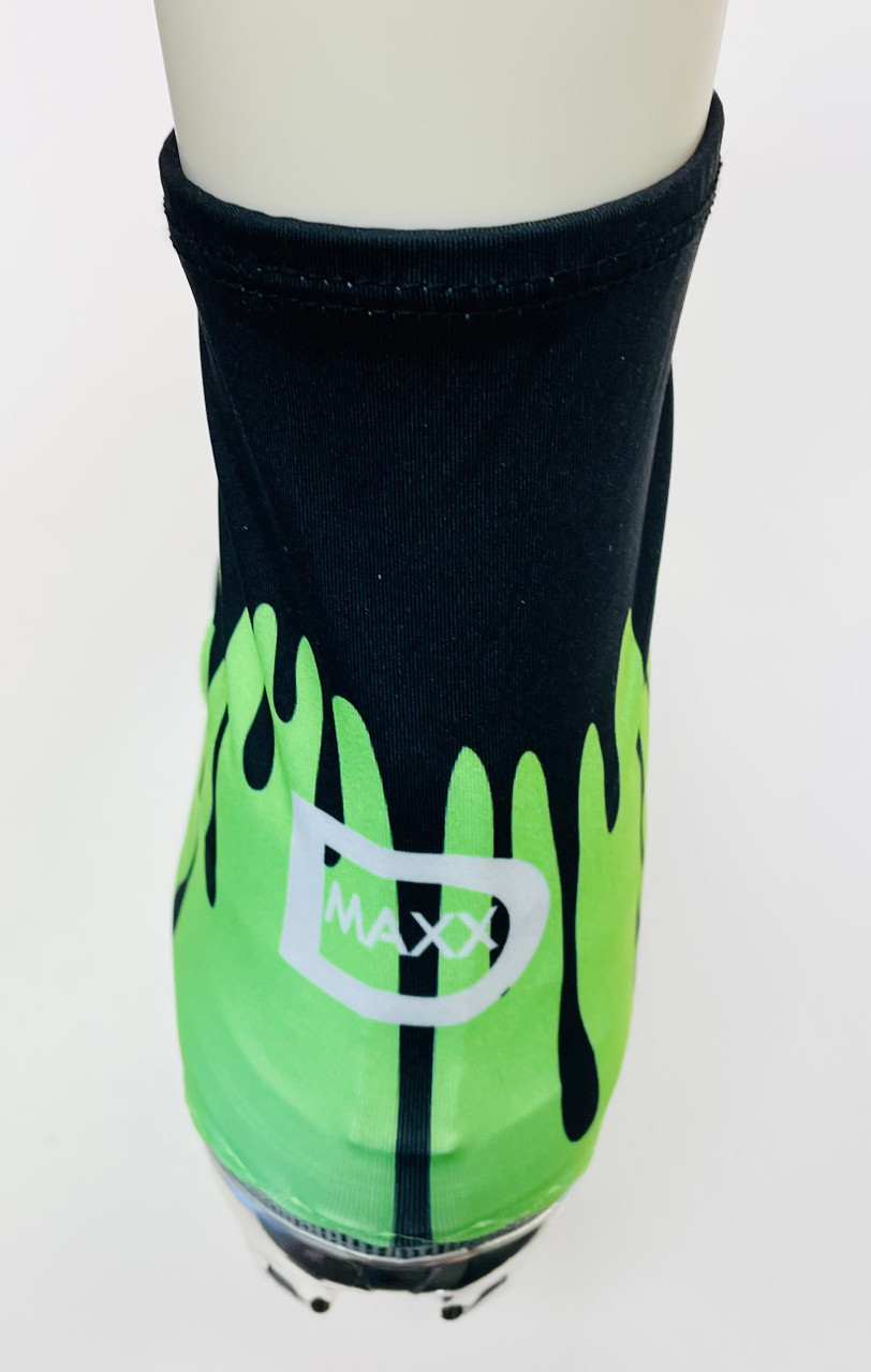 Drip Spats (cleat cover) black and neon green Dmaxx Sports