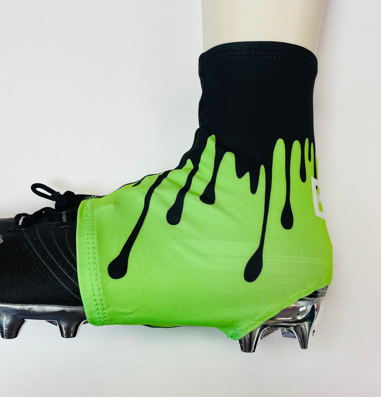 Drip Spats (cleat cover) black and neon green - Dmaxx Sports