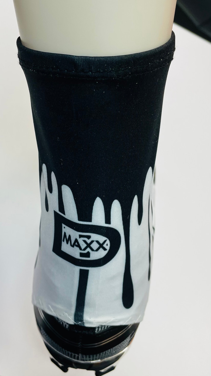 Drip Spats (cleat cover) black and white