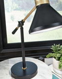 Garville - Metal Lamp