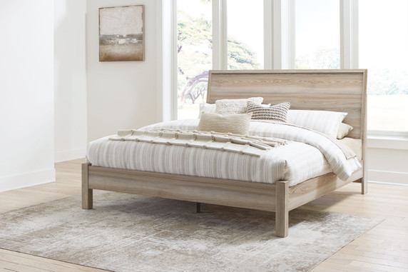 Hasbrick - Tan - King Panel Bed