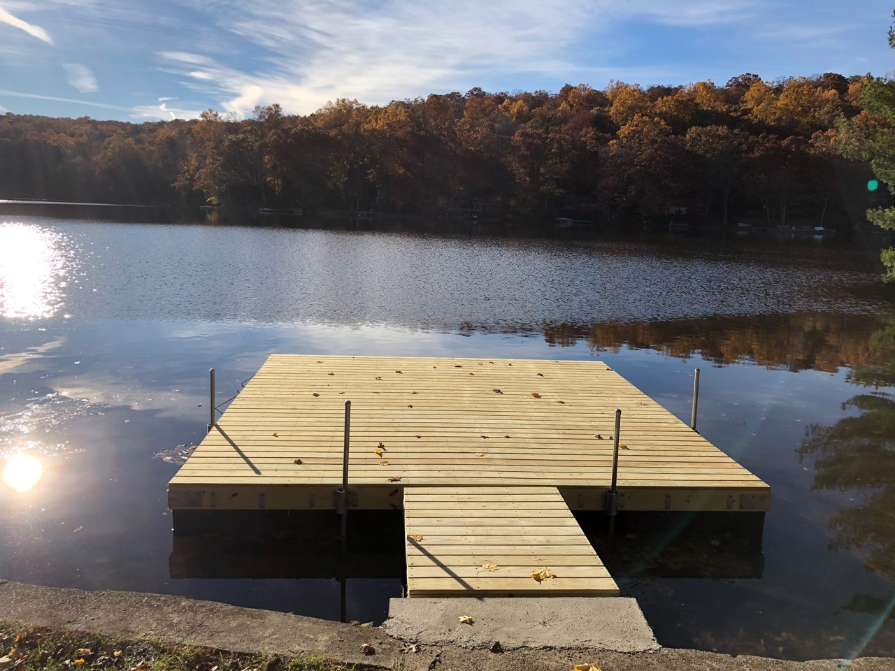 12'x12' Floating Dock Platform w/walkway