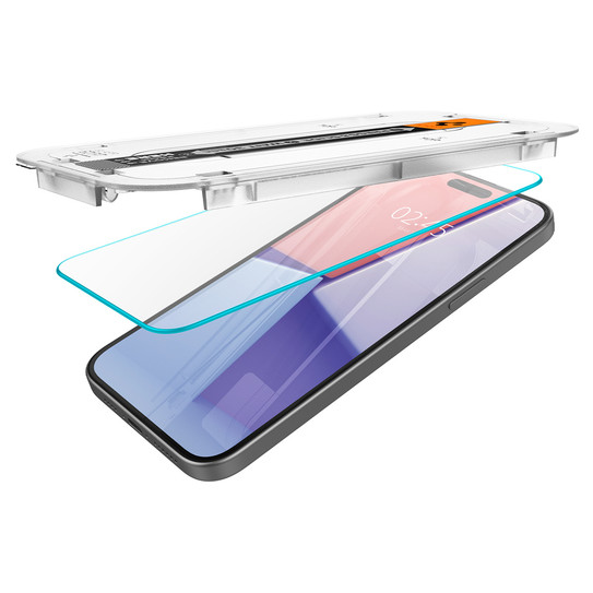 Spigen Glas.tR EZ Fit Glass Screen Protector iPhone 15 - Clear