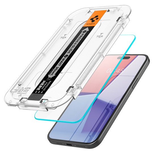 Spigen Glas.tR EZ Fit Glass Screen Protector iPhone 15 - Clear
