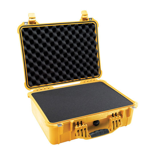 Pelican 1520 Protector Case with Foam - Yellow