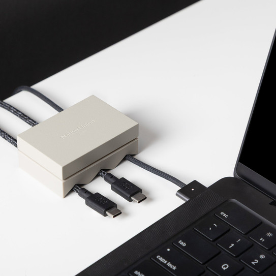 Native Union Weighter for 3 Cables - Sandstone