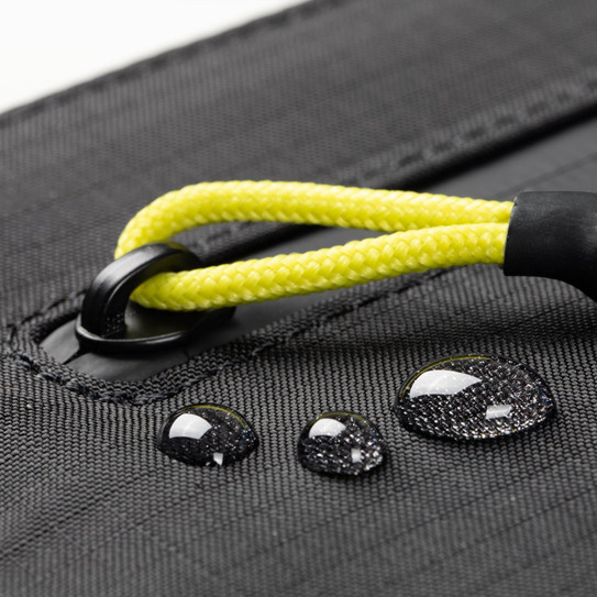 Native Union Ultralight Sleeve for MacBook Pro 15"/16" - Sandstone 