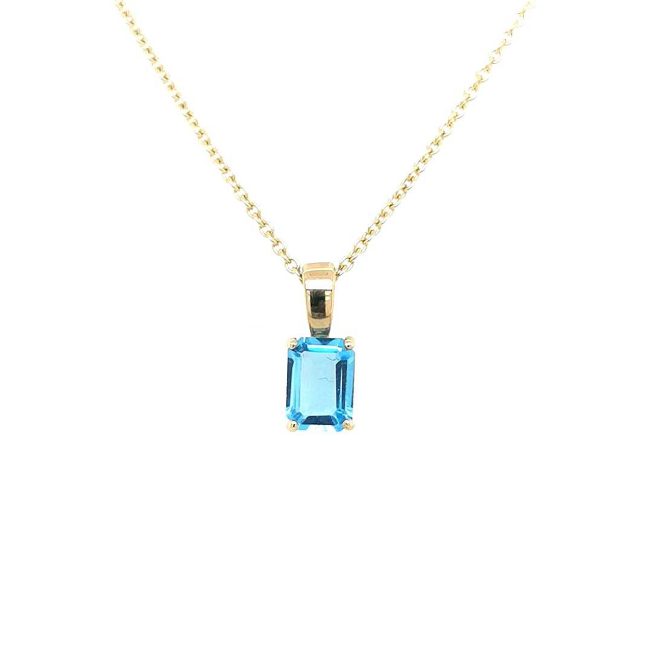 Maison Birks Salon | White Gold Aquamarine and Diamond Pendant