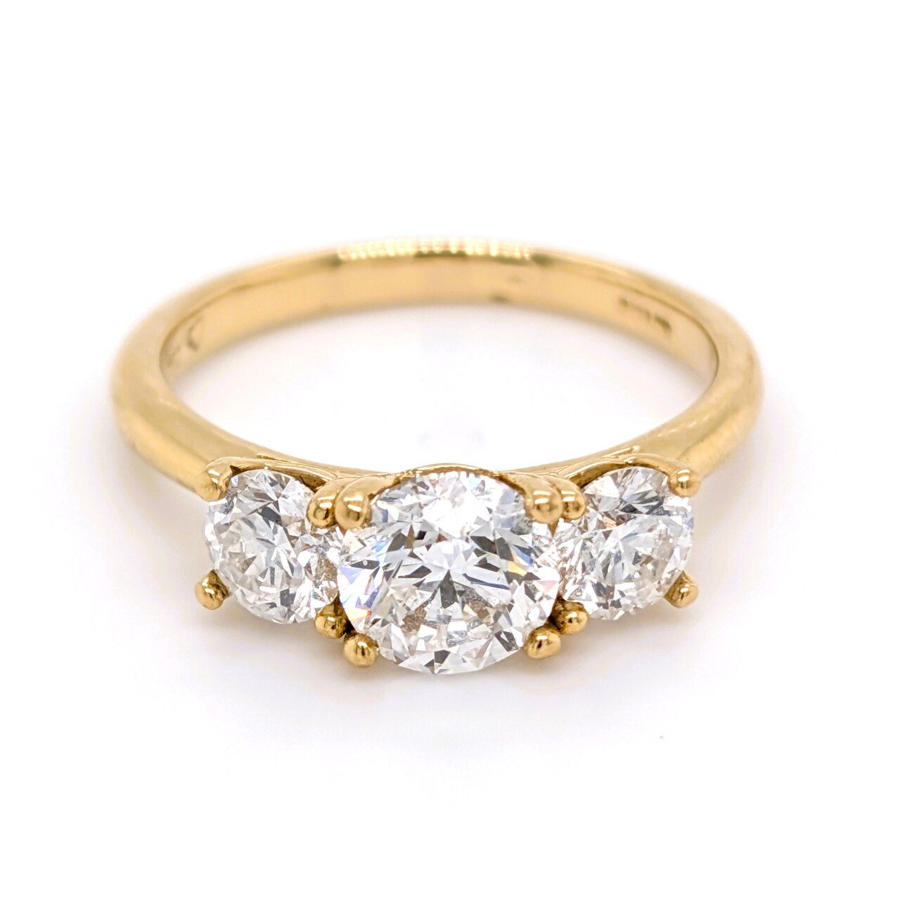 18ct Yellow Gold Diamond Stone Engagement Ring