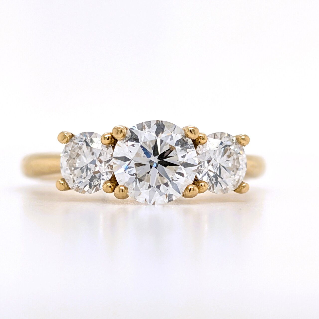 18ct Yellow Gold Diamond Stone Engagement Ring