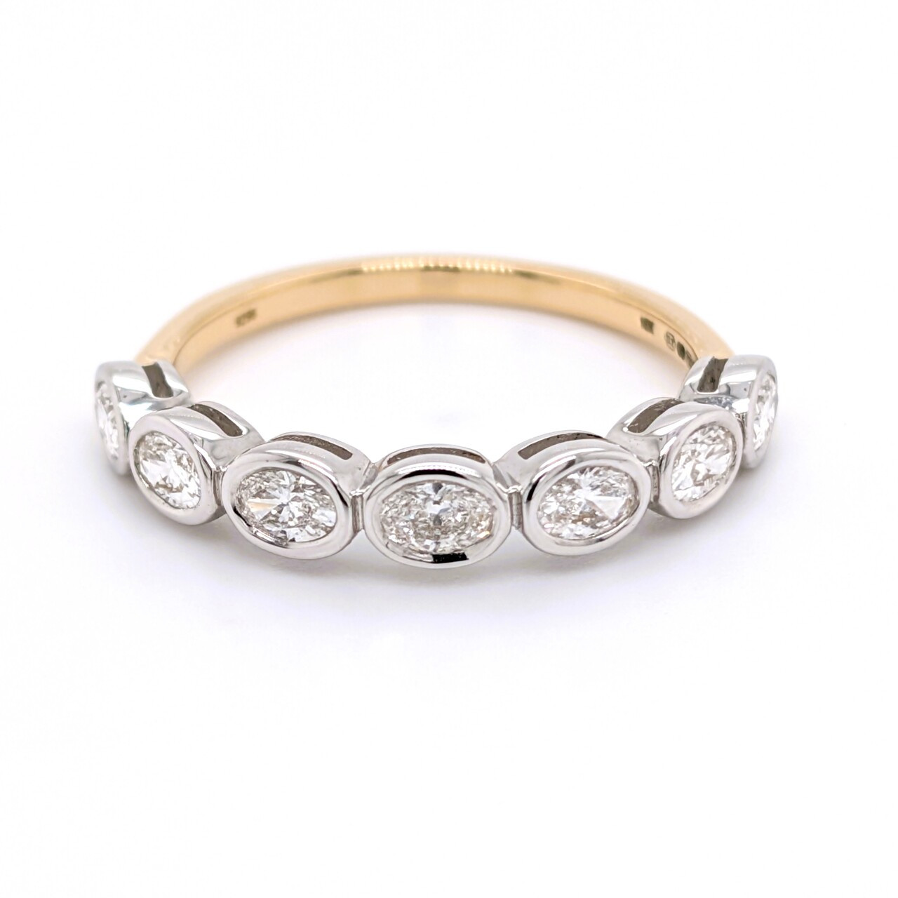 18ct Yellow Gold Oval Diamond Rub Over Stone Ring