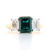 18ct Yellow Gold Lab Grown 1.90ct Emerald & 1.30ct Diamond 3 Stone Ring murray co jewellers belfast