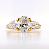 18ct Yellow Gold 2.61ct Lab Grown Oval & Pear Diamond 3 Stone Ring murray co jewellers belfast