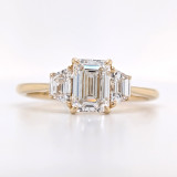 18ct Yellow Gold 1.30ct Lab Grown Emerald & Trapezoid 3 Stone Ring murray co jewellers belfast