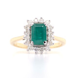 9ct Yellow Gold 0.90ct Emerald & 0.32ct Diamond Cluster Ring murray co jewellers belfast