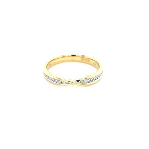 18ct Yellow Gold 0.10ct Diamond Shaped Wedding Ring diamond ring engagement ring belfast wedding ring eternity ring diamond jewellery