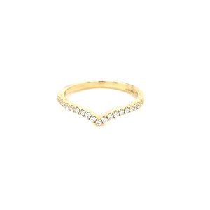 18ct Yellow Gold 0.20ct Claw Set Shaped Diamond Wedding Ring diamond ring engagement ring belfast wedding ring eternity ring diamond jewellery