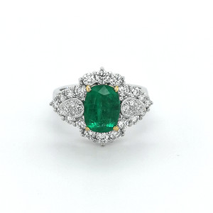 18ct white gold emerald and diamond cluster ring murray co jewellers belfast