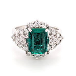 18ct white gold emerald and diamond cluster ring murray co jewellers belfast