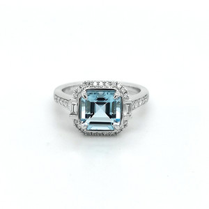 18ct white gold aquamarine and diamond cluster ring murray co jewellers belfast