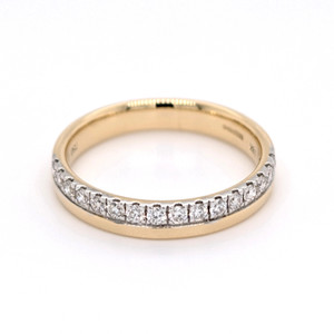 18ct Yellow Gold 0.28ct Diamond Off Set Wedding Ring murray co jewellers belfast