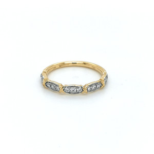 18ct Yellow Gold 0.30ct Diamond Fancy Shaped Wedding Ring murray co jewellers belfast