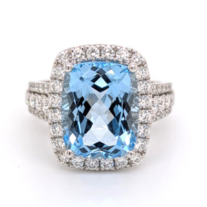 18ct White Gold 7.81ct Blue Topaz & 1.01ct Diamond Cluster Ring murray and co jewellers belfast engagement rings wedding rings gemstones