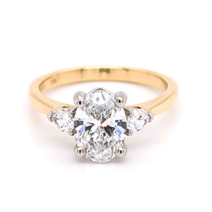 18ct Yellow Gold Lab Grown 1.80ct Oval & Pear Diamond 3 Stone Ring murray co jewellers belfast engagement rings