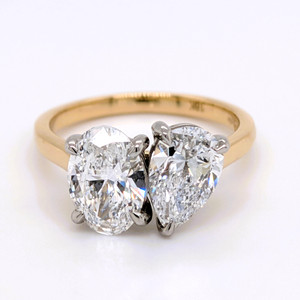 18ct Yellow Gold Lab Grown 2.74ct Oval & Pear 2 Stone Diamond Ring murray co jewellers belfast engagement rings