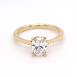 18ct Yellow Gold 1.05ct Lab Grown Oval Diamond Solitaire Ring murray co jewellers belfast