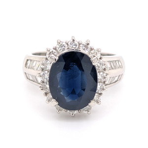 Platinum 4.57ct Oval Sapphire & 1.20ct Diamond Cluster Ring murray co jewellers belfast