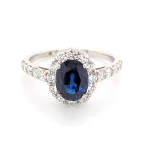 Platinum 1.52ct Oval Sapphire & 0.75ct Diamond Cluster Ring murray co jewellers belfast