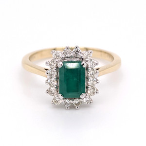9ct Yellow Gold 0.90ct Emerald & 0.32ct Diamond Cluster Ring murray co jewellers belfast
