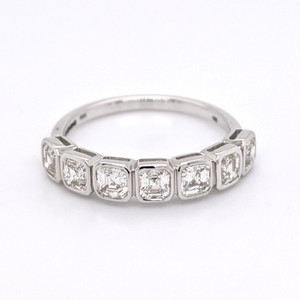 18ct White Gold 1.05ct Bezel Set Diamond 7 Stone Ring murray co jewellers belfast eternity rings