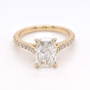 18ct Yellow Gold 2.38ct Lab Grown Radiant Diamond Solitaire Ring murray co jewellers belfast engagement rings