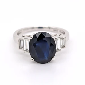 14ct White Gold 4.10ct Sapphire & 0.34ct Diamond 5 Stone Ring murray co jewellers