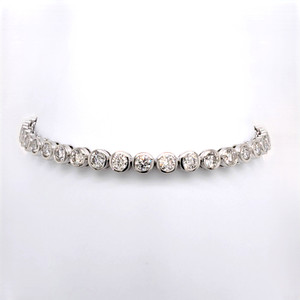 9ct White Gold 5.43ct Lab Grown Round Brilliant Diamond Bracelet murray co jewellers belfast