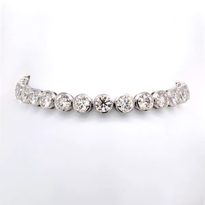 9ct White Gold 11.78ct Lab Grown Round Brilliant Diamond Bracelet murray co jewellers belfast bracelets lab diamonds