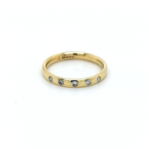 18ct Yellow Gold Diamond 5 Stone Wedding Ring murray co jewellers belfast 18ct Yellow Gold Diamond 5 Stone Wedding Ring murray co jewellers belfast