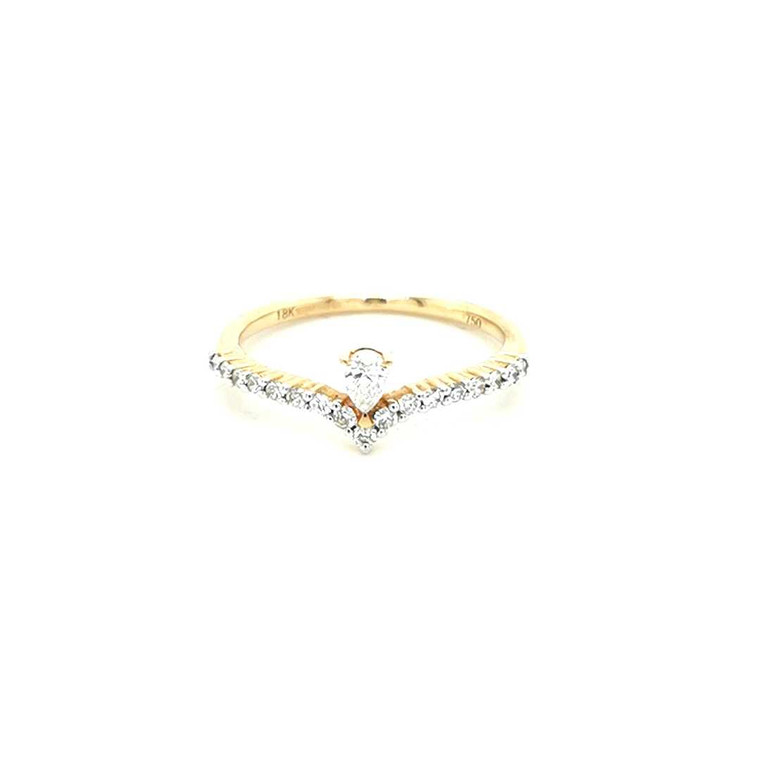 18ct Yellow Gold 0.30ct Shaped Claw Set Wedding Ring diamond ring engagement ring belfast wedding ring eternity ring diamond jewellery