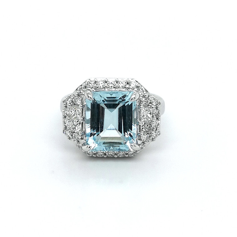18ct white gold aquamarine and diamond cluster ring murray co jewellers belfast