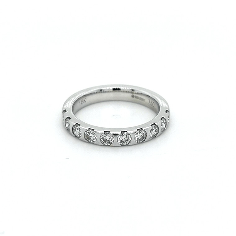 18ct White Gold 0.80ct Bar Set Diamond Wedding Ring murray co jewellers belfast