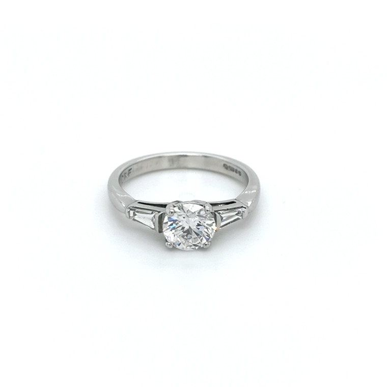 18ct White Gold 1.06ct Lab Grown Diamond 3 Stone Ring murray co jewellers belfast lab grown diamonds