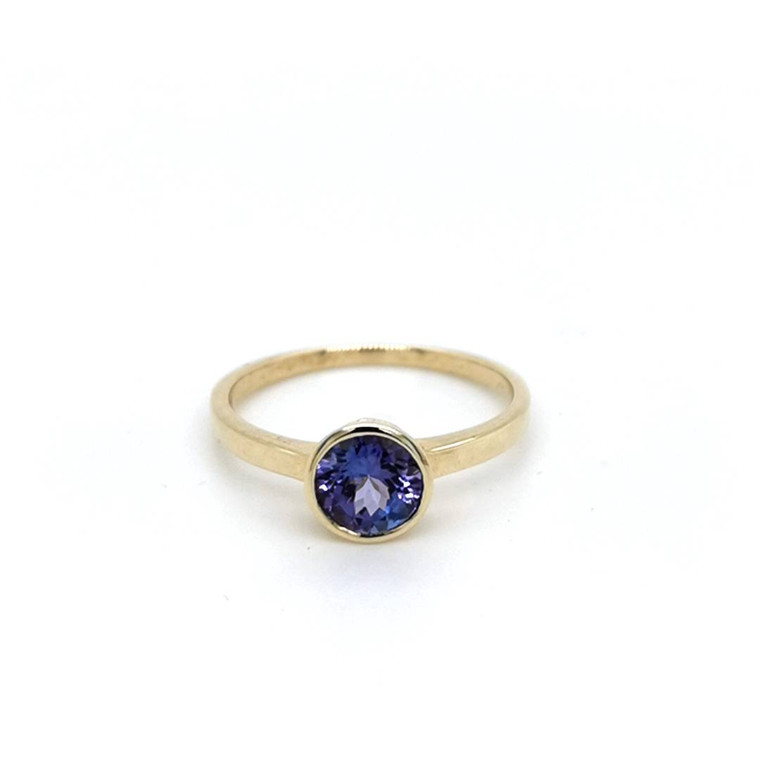 9ct Yellow Gold 0.81ct Tanzanite Rub Over Set Solitaire Ring murray co jewellers belfast