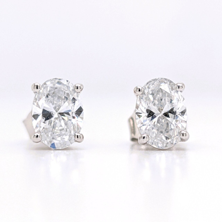 18ct White Gold 1.05ct Lab Grown Oval Diamond Claw Set Solitaire Earrings murray co jewellers belfast