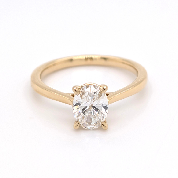 18ct Yellow Gold 1.05ct Lab Grown Oval Diamond Solitaire Ring murray co jewellers belfast