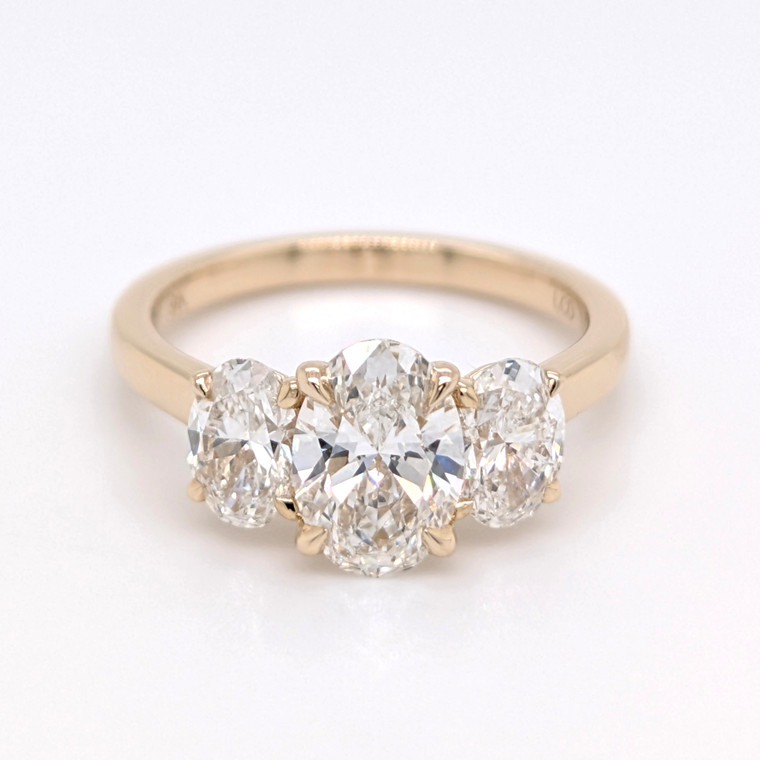 9ct Yellow Gold 2.25ct Lab Grown Oval Diamond 3 Stone Ring murray co jewellers belfast