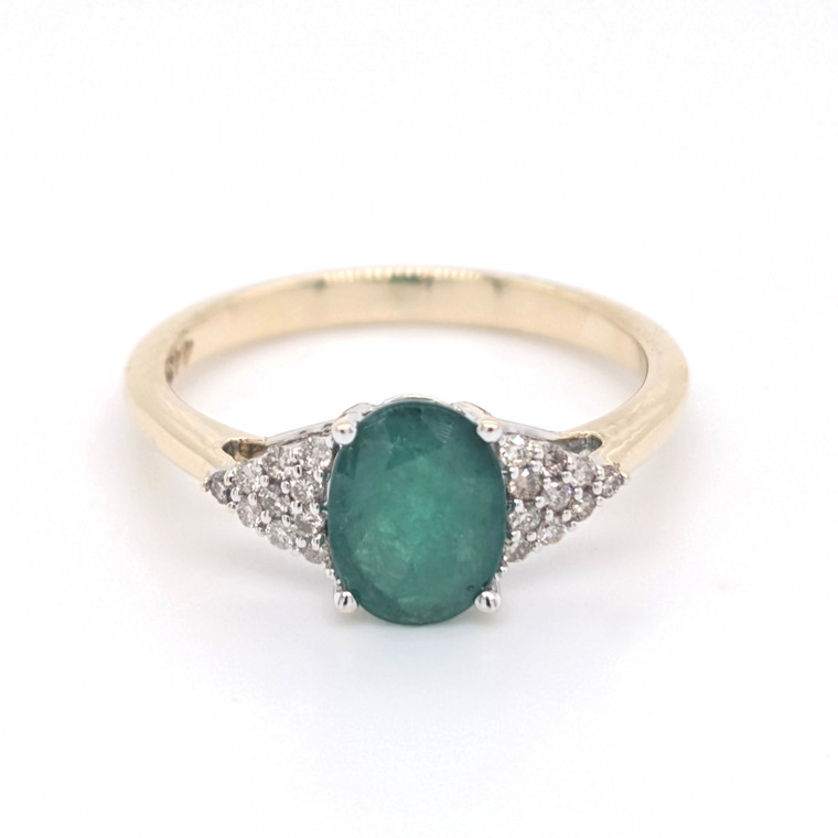 9ct Yellow Gold 1.09ct Emerald & 0.14ct Diamond 3 Stone Style Cluster Ring murray co jewellers belfast