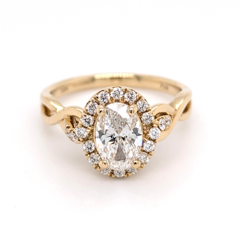 18ct Yellow Gold 1.30ct Diamond & 0.12ct Sapphire Cluster Ring murray co jewellers belfast engagement rings